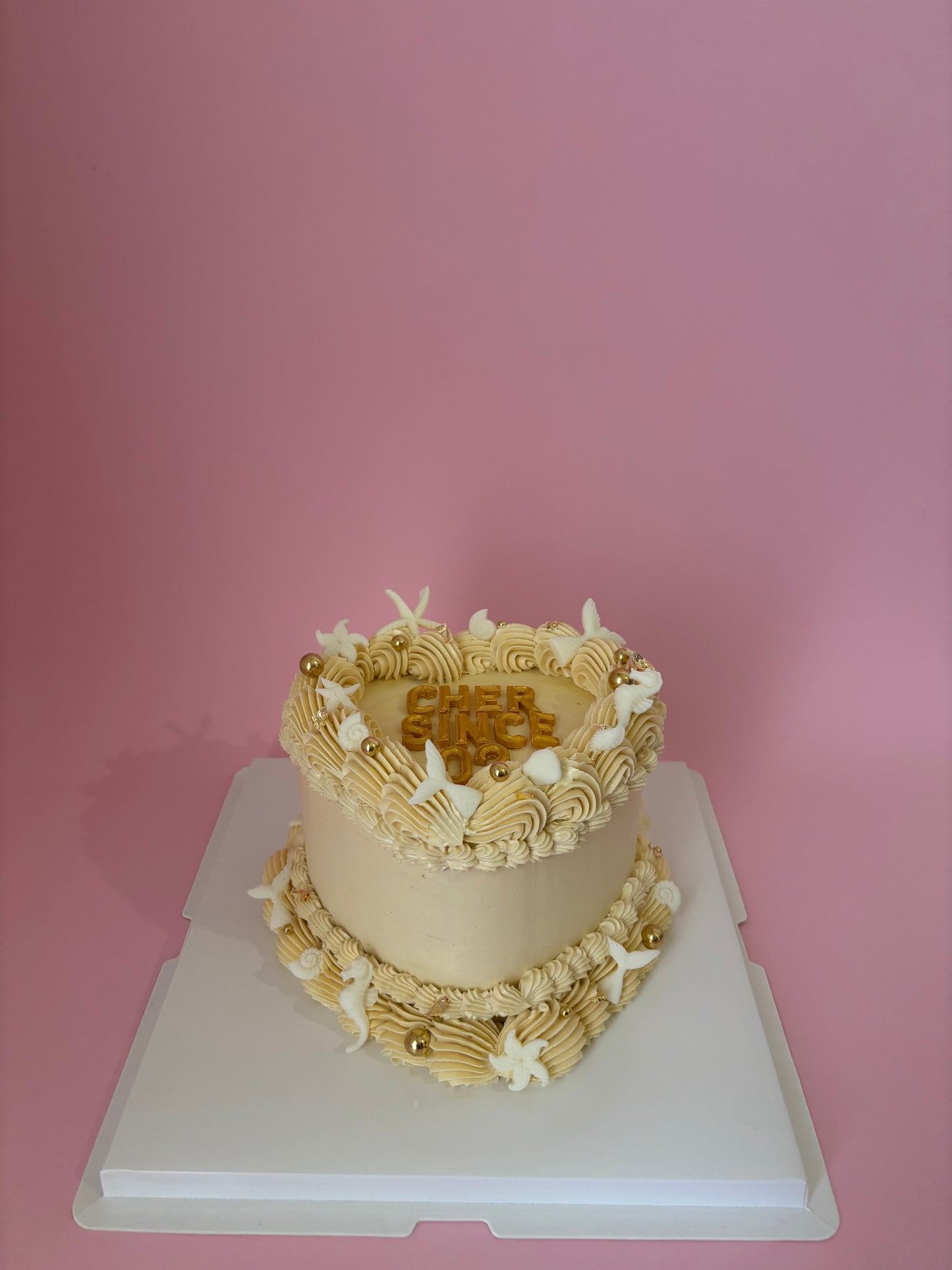 Beach Themed Vintage Cake