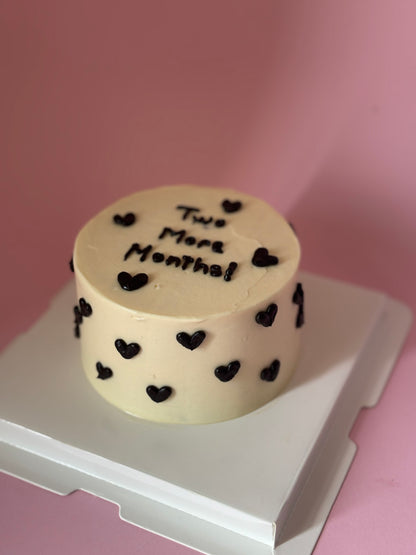 Tiny hearts bento Cake