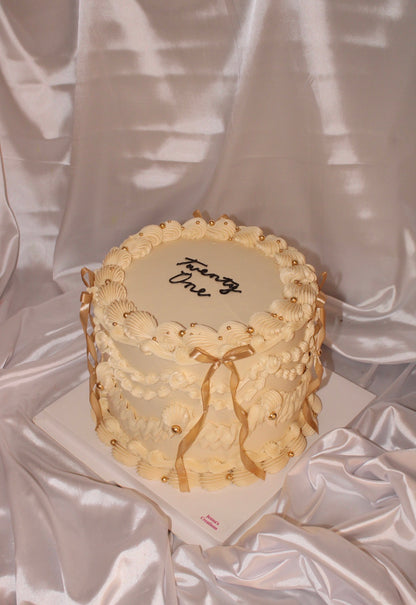 Vintage Round Cake