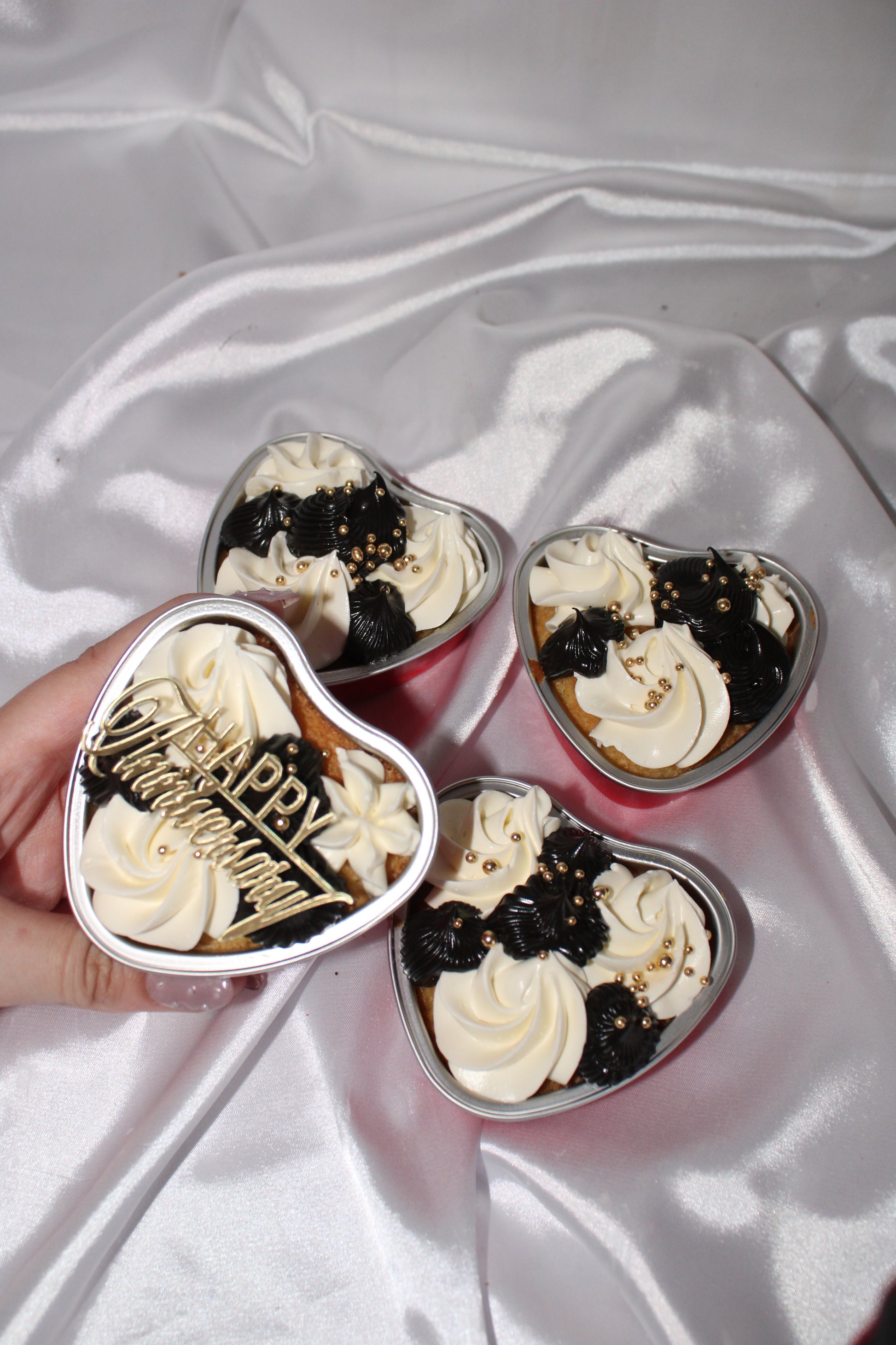 Elegant heart cake tub with buttercream swirls and optional birthday or anniversary topper.