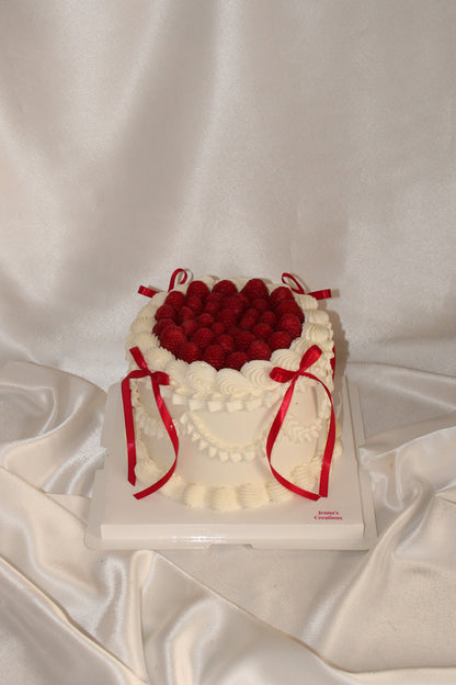 Classic Raspberry Vintage Cake