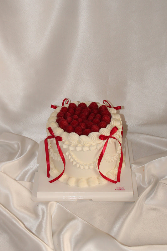Classic Raspberry Vintage Cake